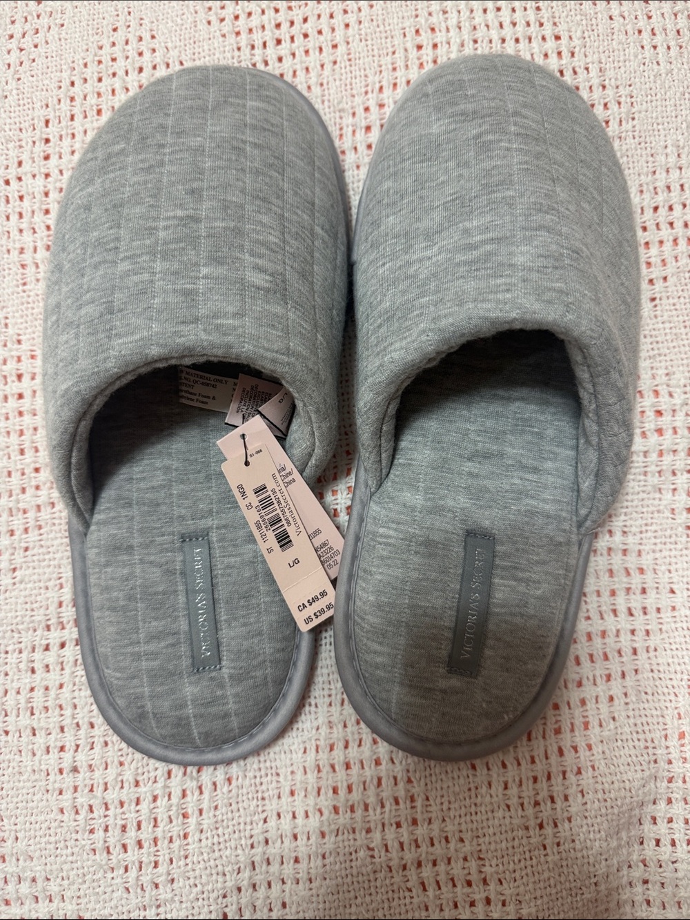 Victoria's Secret Quilted Gray Women's Slip-On Slippers